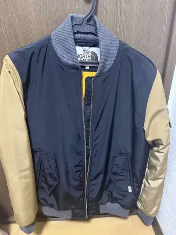 한국 한정판 THE NORTH FACE MA-1 자켓 NYJ3LF59