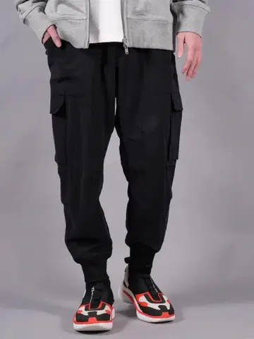 Y-3 와이스리 유틸리티 커프드 이지 카고 팬츠 L