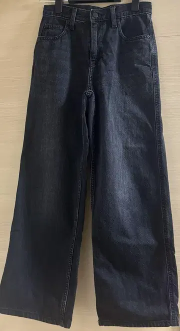 새상품급 UNIQLO 배기진 22