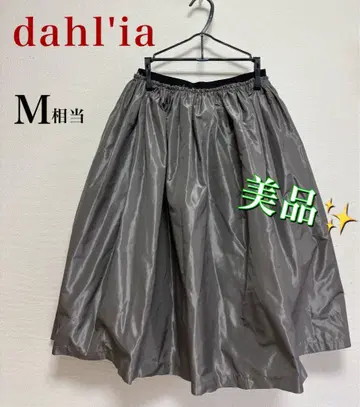 새상품급 달리아 광택 플레어 벌룬 스커트 M 그레이 일본제 배송비 포함