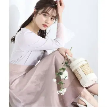 프로포션 바디 드레싱 그라데이션 플레어 스커트