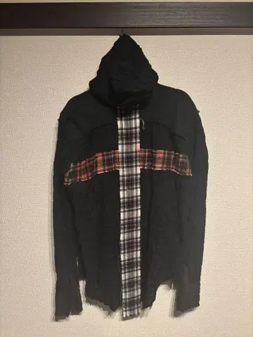 L.G.B. 백 크로스 SHIRT-G PK hyde