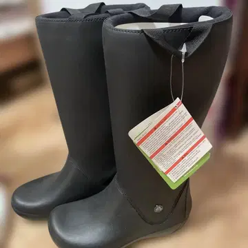 CROCS 블랙 장화