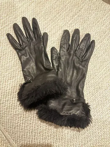 [ 새상품급 ] GALA GLOVES 가죽 블랙 장갑