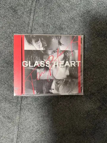 Glass Heart TENBLANK