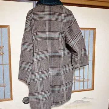 소니플라자에서 구매한 체크 무늬 울 혼방 롱 코트