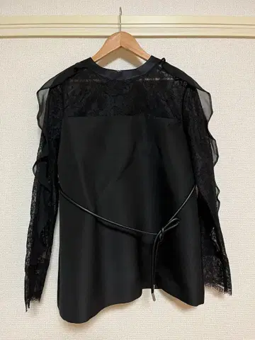 [ 새상품급 ] SACAI 사카이 22AW 레이스 블라우스 블랙