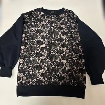 Rady 레이스업 트레이닝복