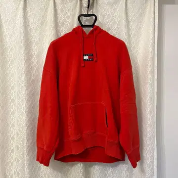 TOMMY JEANS 플래그 로고 후드티