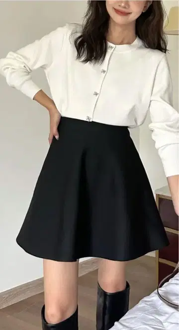 [ BIRTHDAYBUSH ] FLARE MINI KNIT SKIRT