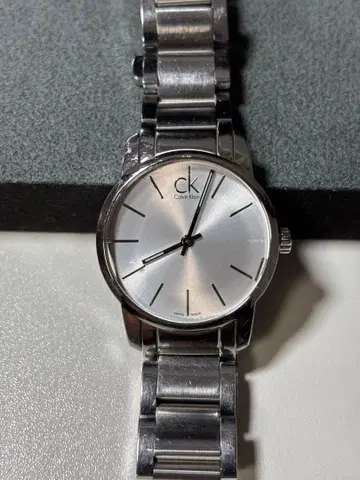 Calvin Klein 쿼츠 손목시계 그레이 (여성용)