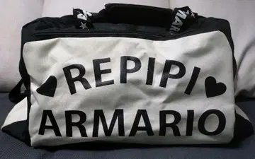 REPIPI ARMARIO 보스턴 백 화이트/블랙 수학여행