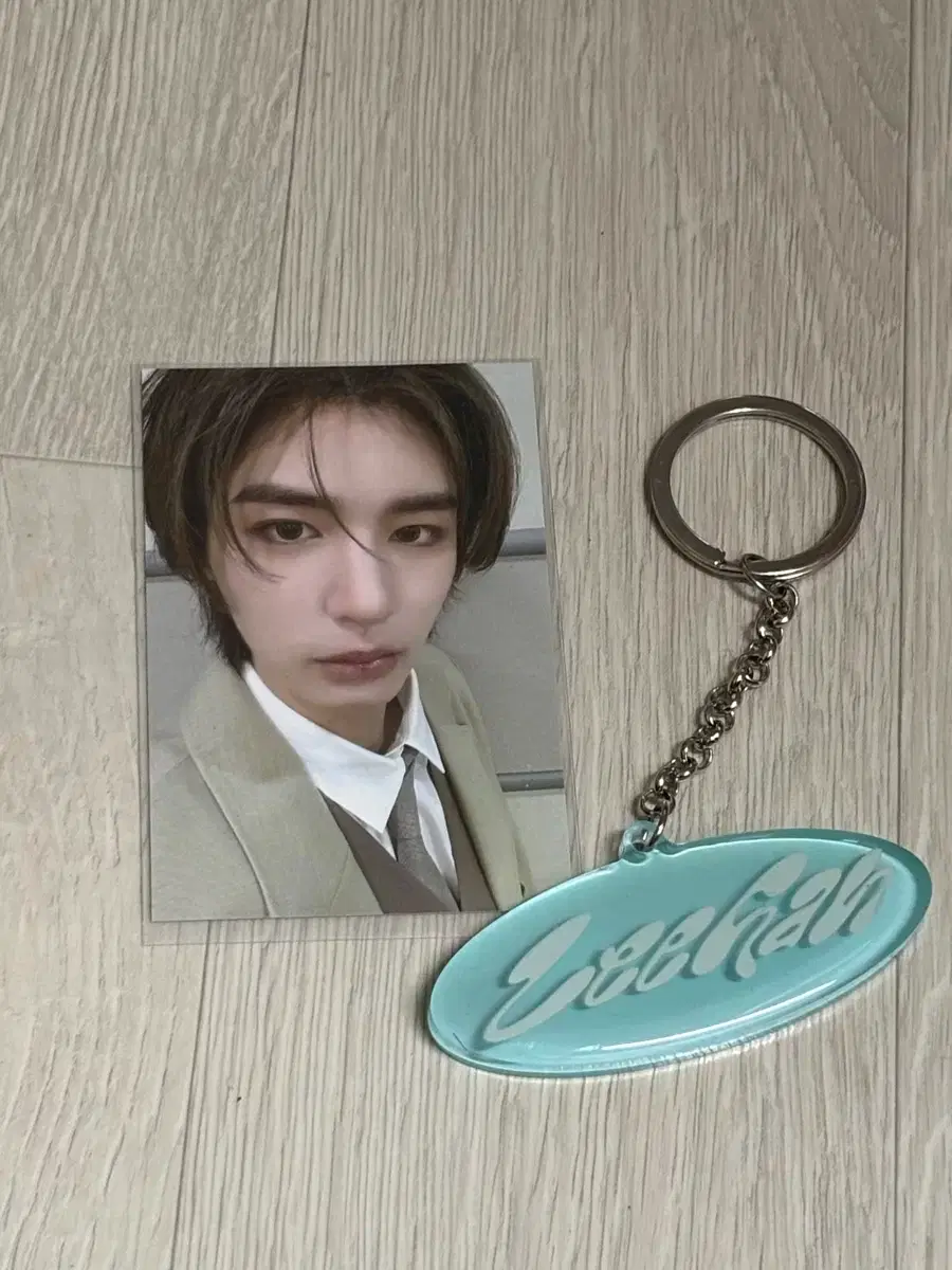Boynextdoor Leehan official keyring + poca