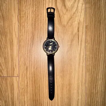 ete 손목시계 블랙 x 골드