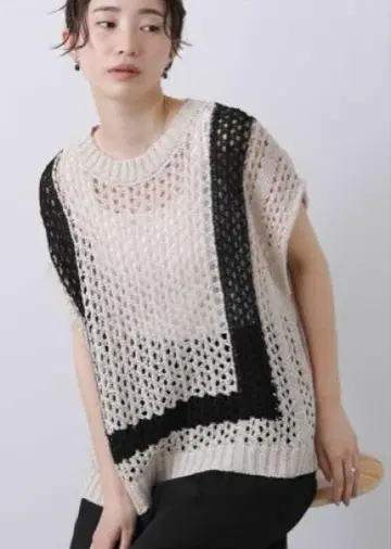 Greedy Brilliant 핸드 메쉬 라인 니트