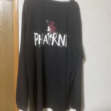 PHARNK 블랙 긴팔 티셔츠