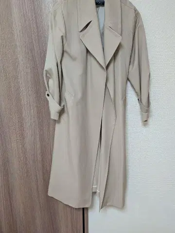 베이지 트렌치코트 롱 기장