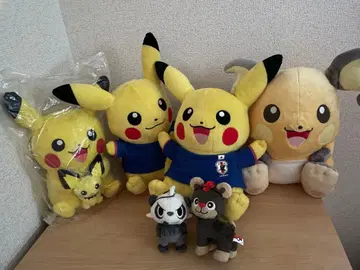 피카츄 봉제 인형 묶음 판매