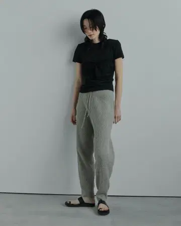 anuke Curlyarn 니트 팬츠