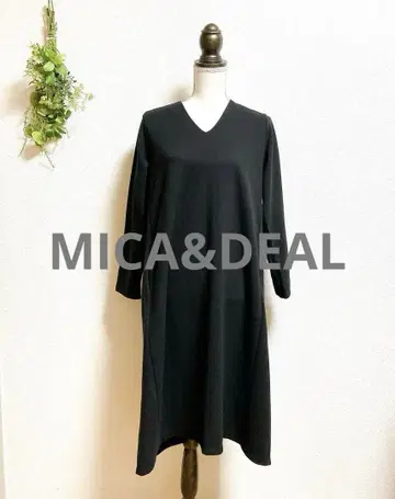 MICA&DEAL 36 플레어 원피스 V넥 블랙 일본제 울