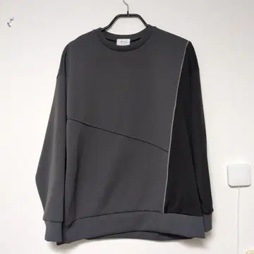 A+TOKYO 절개 디자인 맨투맨 사이즈 2