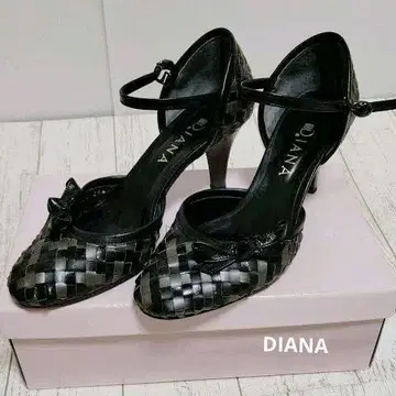 다이애나 펌프스