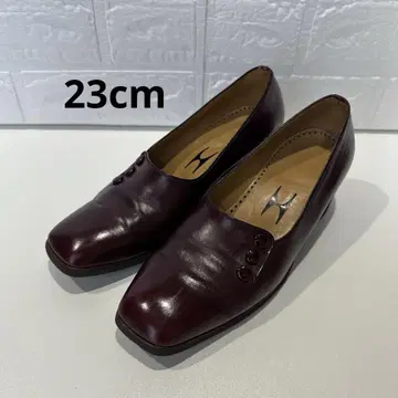 버건디 버튼 하이힐 펌프스 23cm