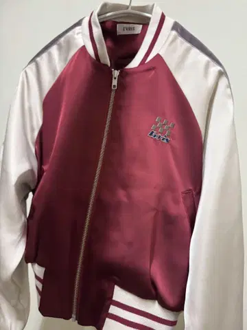EVRIS 버건디 새틴 스카잔