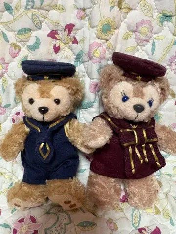 더피 셰리메이 인형 배지