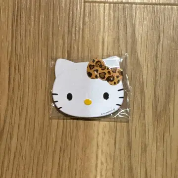 헬로키티 페이스 캔뱃지