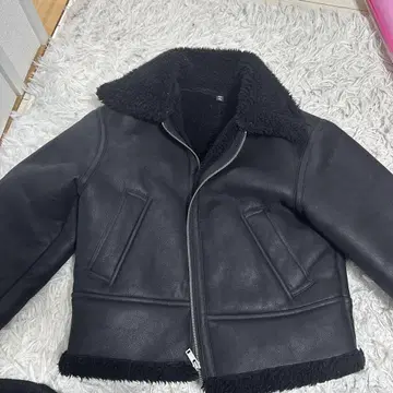 블랙 가죽 쉘파 옷깃 자켓