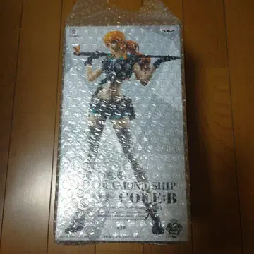 플래그 다이아몬드 나미 피규어