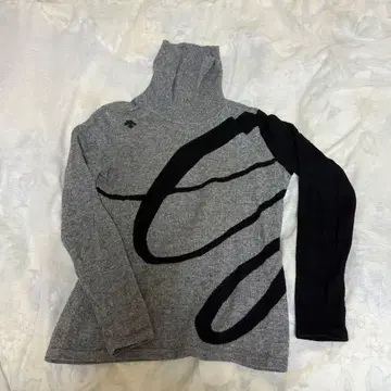 DESCENTE 골프 스웨터 S 사이즈 그레이 블랙