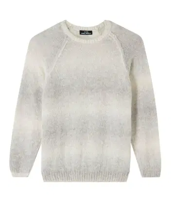 A.P.C SWEATER (우에스기 슈헤이 착용 모델)
