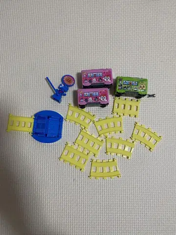 호빵맨 가챠가챠 미니 기차 세트 레일 포함