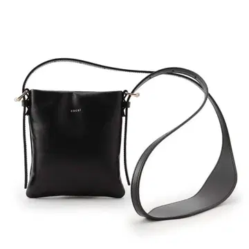 sacai 패디드 크로스 바디백 숄더백