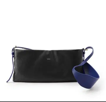 SALE sacai 패디드 숄더백 파랑