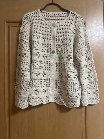 Malle chambre de charme 크로셰 뜨개질 가디건