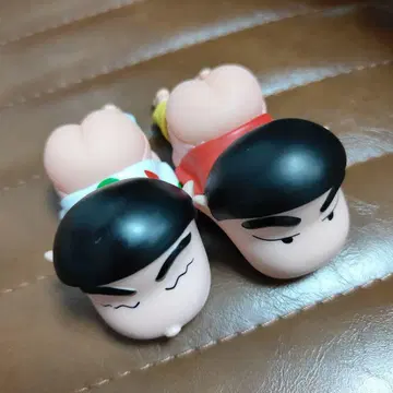 짱구는 못말려(크레용 신짱) 피규어 2개