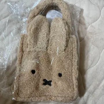 미피 팝업 스토어 miia 복슬복슬 핸드백 miffy