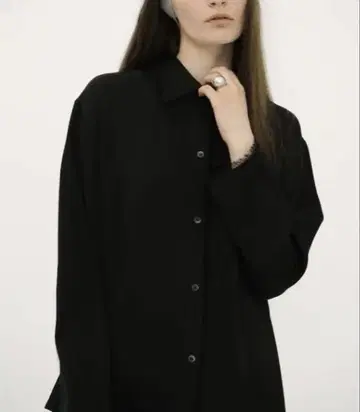 새상품급 CLANE W FACE FRINGE SHIRTS