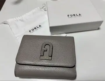 FURLA 그레이 3단 폴더형 지갑