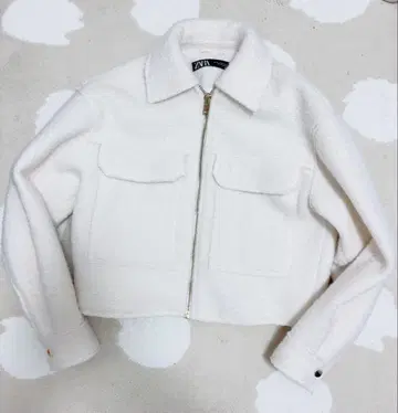 새상품급 ZARA 패치 포켓 부클레 자켓