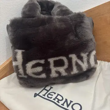 새상품 HERNO 인조 모피 토트백 브라운