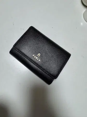 FURLA 블랙 접이식 지갑