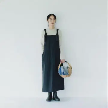 LE GLAZIK 살로펫 스커트 다크 네이비 북유럽,