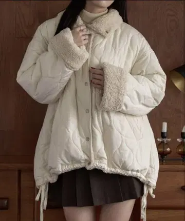 Ambre Neige 2way 리버서블 퀼팅 보아 자켓