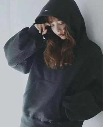Lallana(라라나) 라메 맨투맨 후디