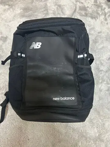 뉴발란스 백 수납 다