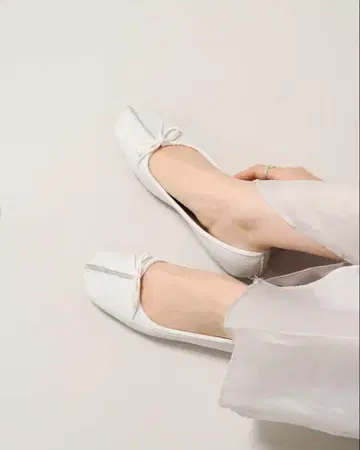 Clarks 발레 슈즈 화이트